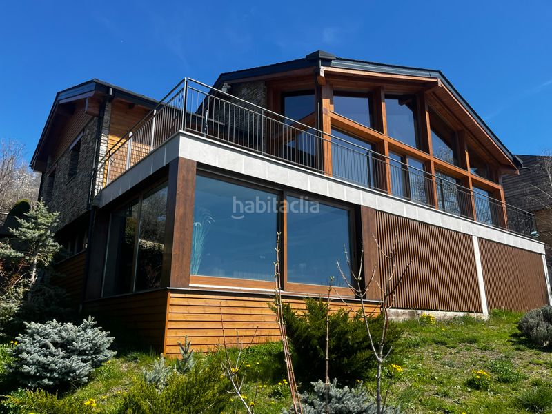 Foto dbb951d7-b7ad-4abd-8064-13046454ab51. Casa amb xemeneia calefacció aparcament a Enveitg