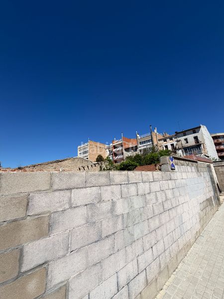 Foto 5f1e1bc5-428f-42a7-82b3-40f8f4306e20. Terreny residencial a Centre Igualada