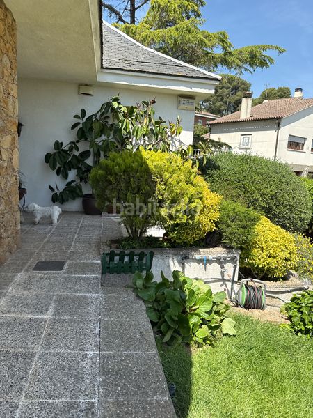 Foto fc8ad225-2a86-4244-aa78-5533d003aef4. Casa amb xemeneia calefacció aparcament piscina a Bellaterra