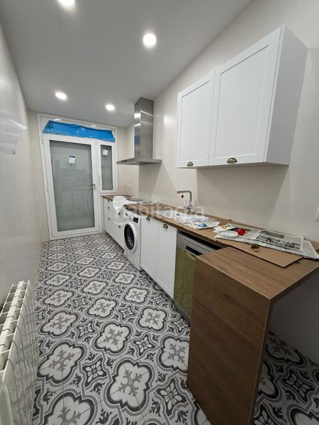 Foto 7f04e5cb-9e5d-4592-94da-fc30d5e867fb. Casa adossada amb calefacció aparcament a Creu Alta Sabadell