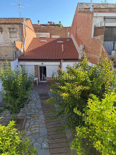 Foto c13f8558-a7ac-47d2-a2a1-edc48dded73f. Casa adossada amb calefacció aparcament a Creu Alta Sabadell