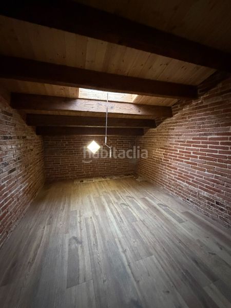 Foto e533c4bd-aa7a-4496-935a-b90c0dadf1a2. Casa adossada amb calefacció aparcament a Creu Alta Sabadell