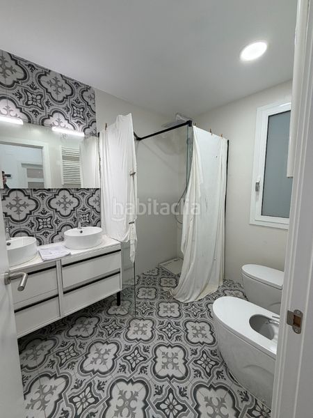 Foto f18bf059-83d6-45a7-a359-536623f3e8fc. Casa adossada amb calefacció aparcament a Creu Alta Sabadell