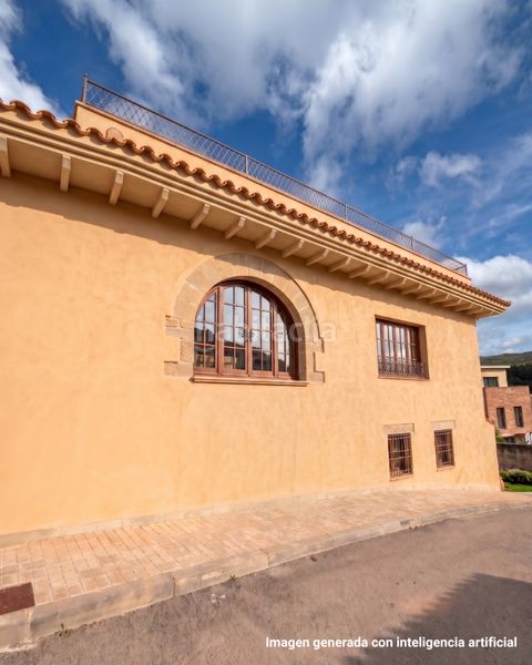 Foto 63a1a6a8-5e39-485d-b1a3-7a2347f9c182. Casa aparellada a Carme