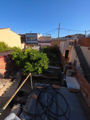 Terrain résidentiel à Carrer dàlia 14. Terreno urbano