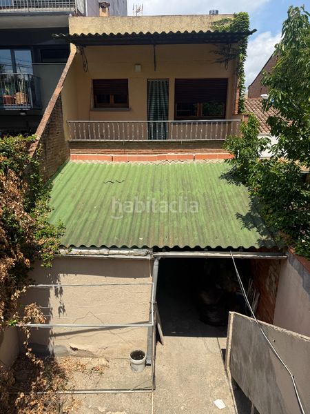 Foto 6b83fda5-e2a4-4b21-82cf-ea9dad135a4d. Casa aparellada amb xemeneia calefacció aparcament a Sant Cugat del Vallès