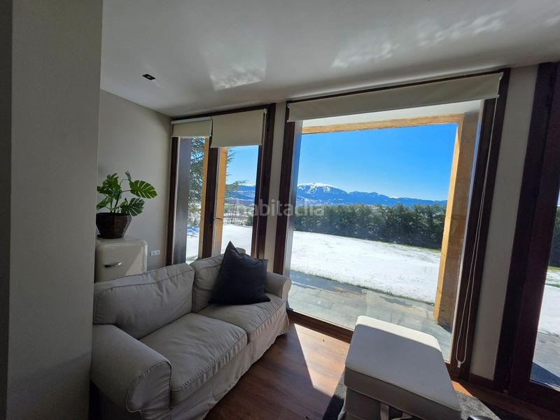 Foto 56ed9640-0130-4ca5-ac96-cdd0c01d3ffe. Casa amb aparcament a Enveitg