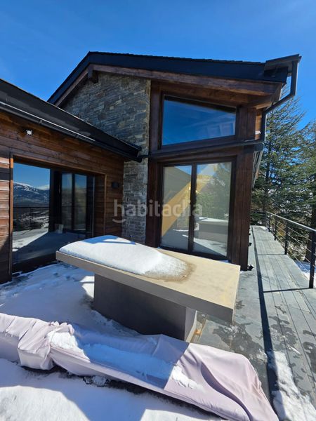 Foto 7ade2d62-2dd0-4203-9aa6-f890b4e8e3f6. Casa amb aparcament a Enveitg