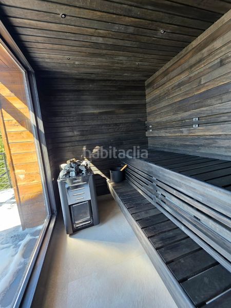 Foto ac9c7373-3b14-438b-8dbb-ac14b74cc69c. Casa amb aparcament a Enveitg