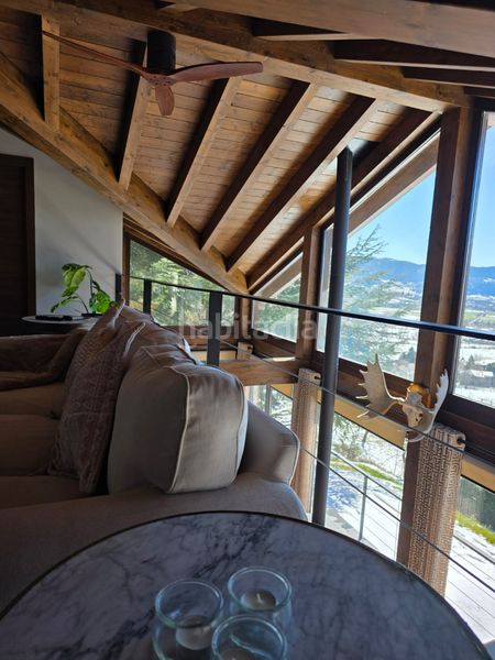 Foto b21ff3df-6b7d-4e6f-8e3e-be2dbdb37400. Casa amb aparcament a Enveitg