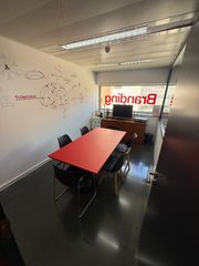 Büro  Plaça de la unió. Oficina en venta en el centro de sant cugat – lista para entrar