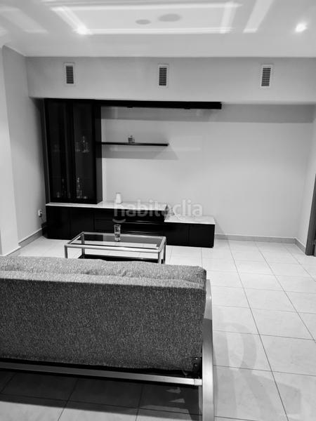 Foto 009bc916-c2e7-464d-b7fd-83824a285427. Office space with parking in Cementiri Vell Terrassa