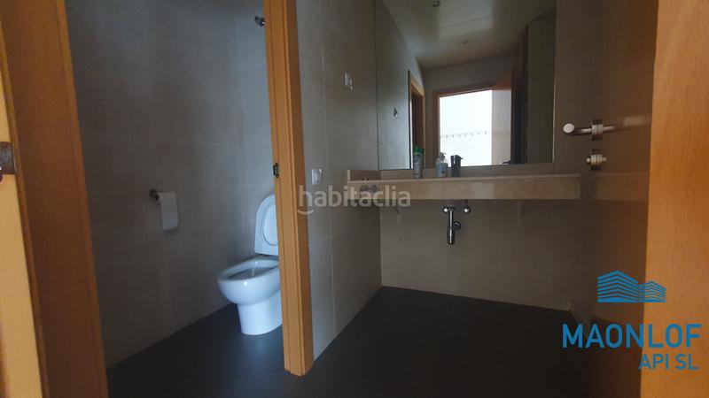 Foto 49fe15d9-ac64-40f2-b34a-19d039419cc0. Affitto ufficio in rambla del torrent d'en xandri 23 in Sant Cugat del Vallès