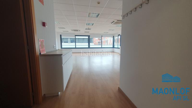 Foto 7cccddd6-5576-4189-8ae4-1ad6c62d92d5. Affitto ufficio in rambla del torrent d'en xandri 23 in Sant Cugat del Vallès