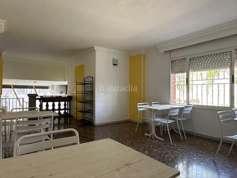 Foto b4b8d89e-8f5e-4006-bdef-c04af30ccbc4. Locale commerciale in Torrent Ballester Viladecans