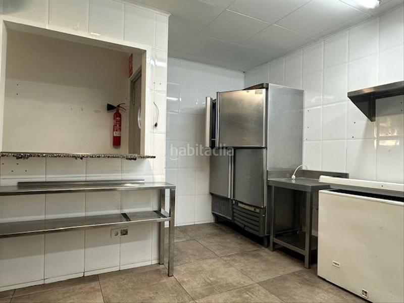 Foto ac124698-f99a-42e8-b2a4-12673f243469. Lloguer local comercial a Torrent Ballester Viladecans