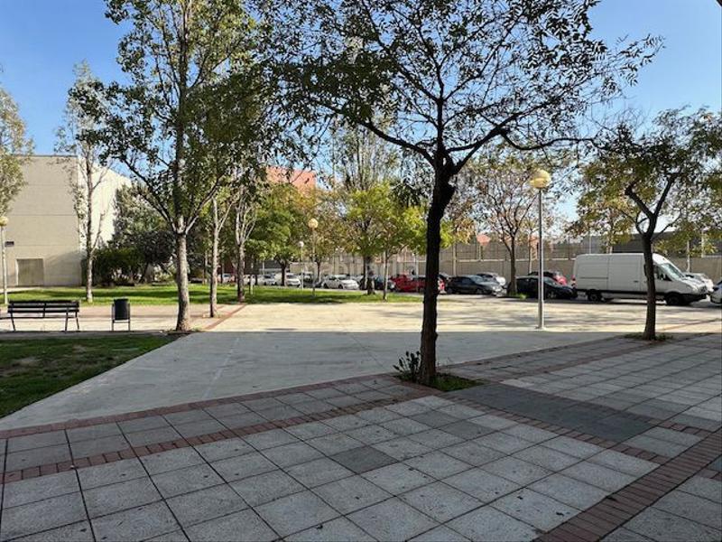 Foto 903360d3-dc74-4d7e-a1a0-2a2322571f05. Miete geschäftsraum in Torrent Ballester Viladecans