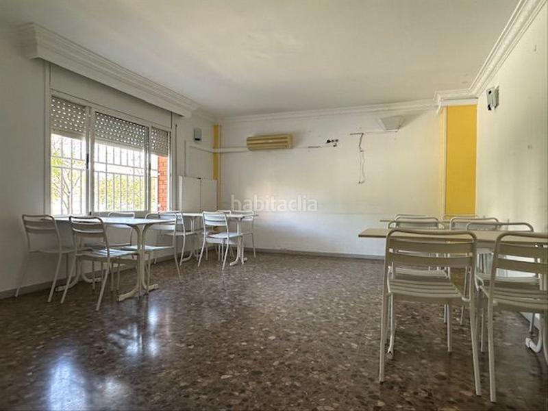 Foto a7d3a8f1-6fe0-4fcf-a67e-4e078e41eb51. Locale commerciale in Torrent Ballester Viladecans