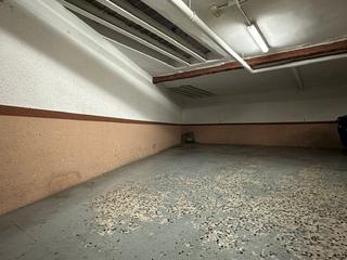 Car parking in Jaume i 34. Aparcamiento en venta en centre.
