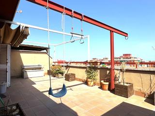 Àtic a Vinyets-Molí Vell. Atico en venta en centre, 3 dormitorios.