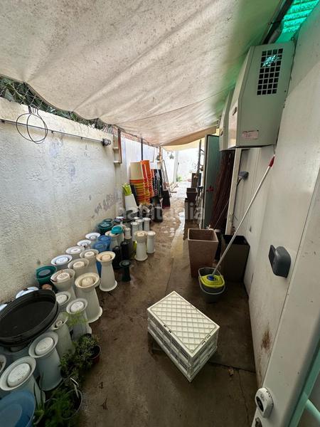 Foto 2b5ae08a-a3ec-4fce-ae2f-4afd3f7bda68. Alquiler local comercial local com. en alquiler en casablanca. en Sant Boi de Llobregat