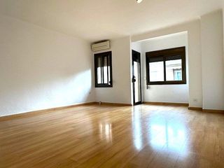 Lloguer Pis a Marianao. Piso en alquiler en marianao  centro, 2 dormitorios.