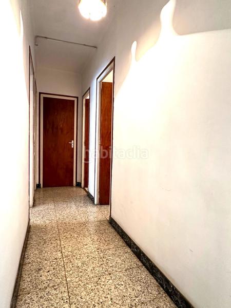 Foto 4bb25d4d-8999-4bd8-abd3-00f0e34fc851. Piso  en venta en Centre, 4 dormitorios. en Centre Sant Boi de Llobregat
