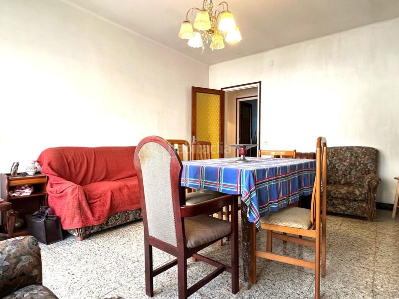 Foto aa6c4af5-8760-4ce5-b212-2c2c05bf91a3. Piso  en venta en Centre, 4 dormitorios. en Centre Sant Boi de Llobregat