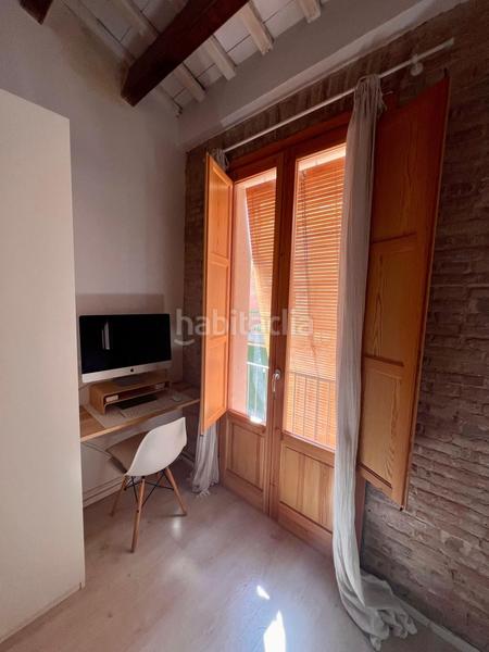 Foto 9775c379-deb0-4503-9235-4d2e3c466fcb. Casa adossada amb calefacció a Centre Sant Boi de Llobregat