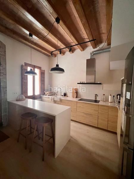 Foto 97ebdd2c-65d9-4b60-acfa-03e7727e1d0a. Casa adossada amb calefacció a Centre Sant Boi de Llobregat