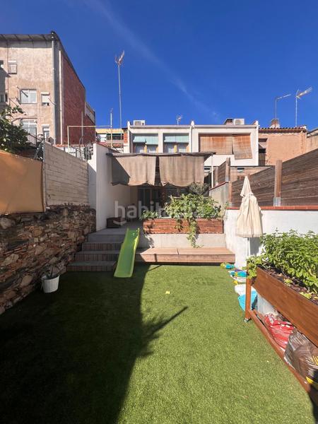 Foto fcf4560d-34d1-4e68-8c97-4bc3d27a0540. Casa adossada amb calefacció a Centre Sant Boi de Llobregat