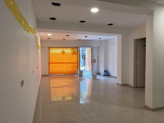 Lloguer Local Comercial a Francesc maci?&euro; 31. Local com. en alquiler en centre, 2 despachos.