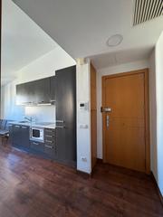 Miete Etagenwohnung in Centre. Piso en alquiler en casco antiguo, 2 dormitorios.