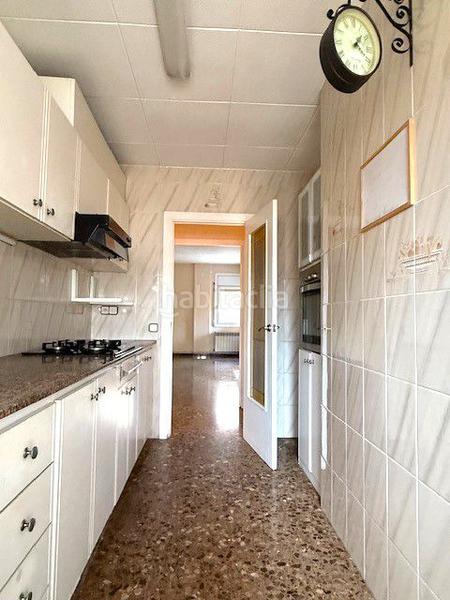 Foto 739d0f2c-5d3f-4dba-9d7b-2b0d22b77d7c. Pis amb calefacció aparcament a Centre Sant Boi de Llobregat