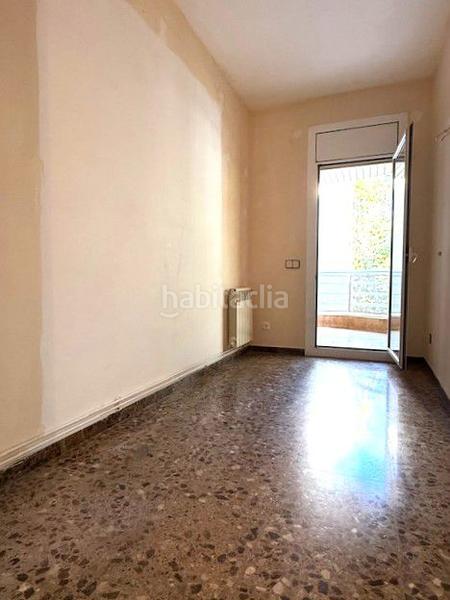 Foto a130193c-2494-4590-8a88-0073c5ee48e6. Pis amb calefacció aparcament a Centre Sant Boi de Llobregat