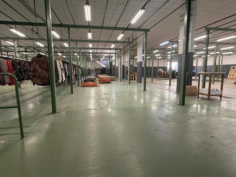 Foto 49c1bfe0-d40b-40a7-97b1-b71345ae0649. Alquiler nave industrial  en alquiler en merinals, 1 dormitorio. en Sabadell