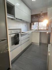 Pis a Sant Vicenç dels Horts. Piso en venta en sant vicenç dels horts, 3 dormitorios.