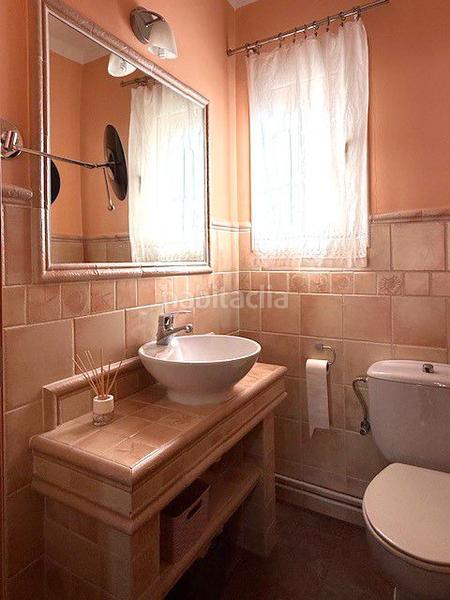 Foto 26af7a7f-e396-4894-9e62-ebee0137190b. Chalet mit heizung parking in Marianao Sant Boi de Llobregat