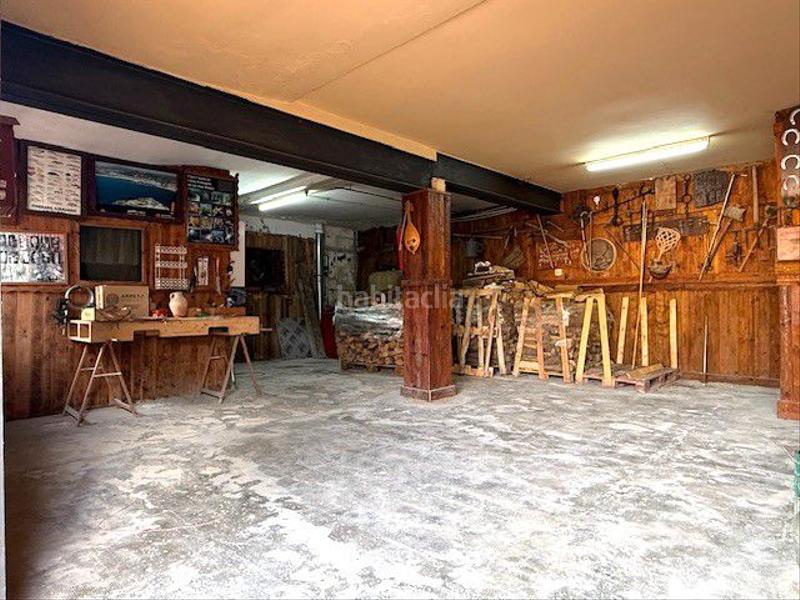 Foto 370a59b3-4889-4962-a7b2-28b6e885bba9. Chalet mit heizung parking in Marianao Sant Boi de Llobregat