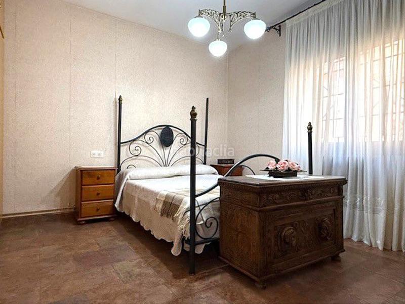 Foto 3aac186a-fb3b-4029-abca-ead11d94525a. Chalet mit heizung parking in Marianao Sant Boi de Llobregat