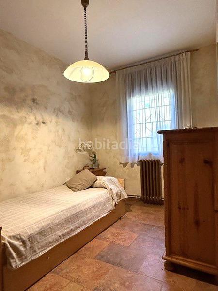 Foto 79e6dd13-3dbe-4cc5-8993-31b28bb47d9e. Chalet mit heizung parking in Marianao Sant Boi de Llobregat