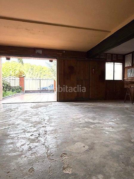 Foto 8bcad576-86a1-4cdb-b5de-6e0c2ca51cdf. Chalet mit heizung parking in Marianao Sant Boi de Llobregat