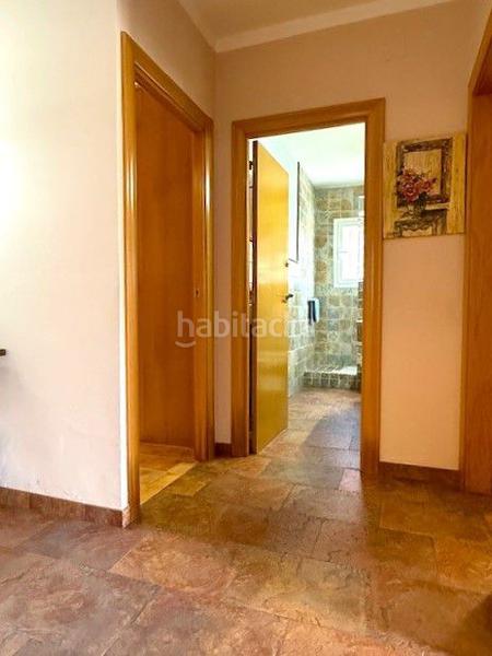 Foto abf4671d-1da4-4a5a-b445-778872ebc662. Chalet mit heizung parking in Marianao Sant Boi de Llobregat