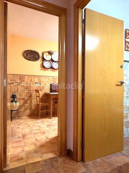 Foto c6c84942-b825-447f-a13e-471c519c87e6. Chalet mit heizung parking in Marianao Sant Boi de Llobregat