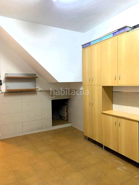 Foto 8b9d3740-5536-49ea-9f06-2a005879ff59. Semi detached house with heating parking in Centre Sant Boi de Llobregat