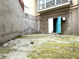 Local Comercial en Centre. Local com. en venta en centre, 1 despacho.