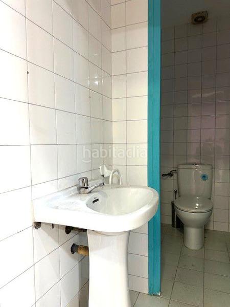 Foto 65bf6c10-be32-44d9-8fb7-e15ab89f66db. Alquiler local comercial local com. en alquiler en Centre, 1 despacho. en Sant Boi de Llobregat