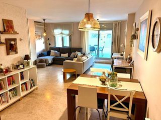 Dúplex a Marianao. Duplex en venta en marianao  zona alta, 4 dormitorios.