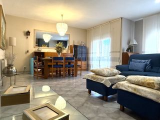 Pis a Vinyets-Mol� Vell. Piso en venta en vinyets  plaza catalunya, 4 dormitorios.