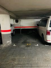 Aparcament cotxe a MISTRAL 10